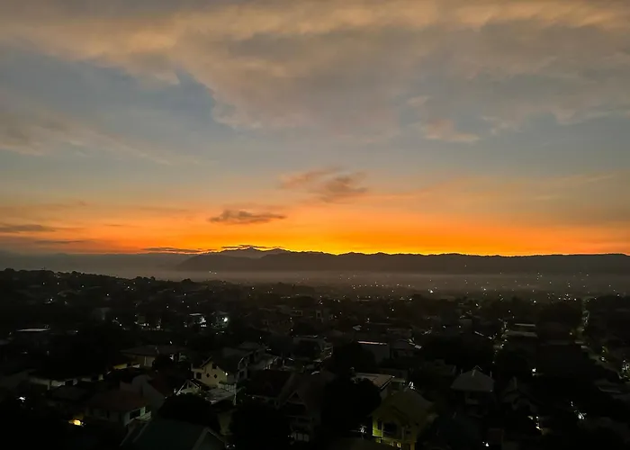 Apartment In Batasan Hills With A Mountain View Manila